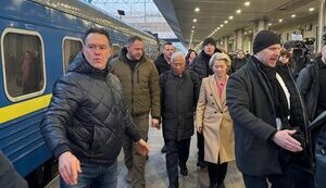 European Commission President von der Leyen and European Council President Costa arrive in Kyiv. VIDEO