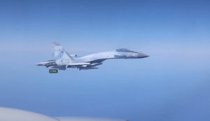 Винищувачі РФ перехопили британський літак-розвідник, що патрулював над Чорним морем