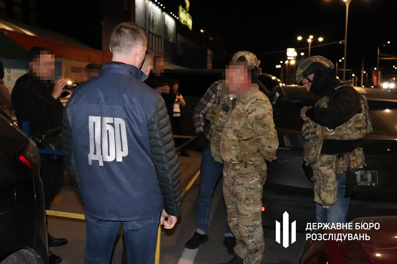 Serviceman detained in Dnipro 02