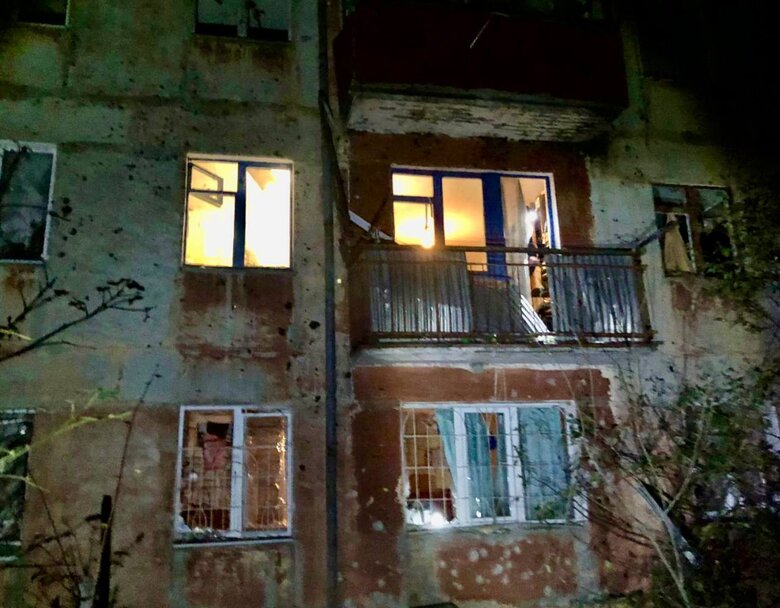 Рашисти атакували Дніпропетровщину РСЗВ, важкою артилерією та дронами-камікадзе. Загинула жінка, 1 особу поранено, - ОВА 02