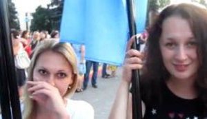 Жители Донецка о Партии регионов: Это наш символ. Эта партия была образована давно, как и Донбасс. + ВИДЕО.