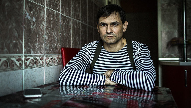 "Нову книгу про Іловайськ мені допомогли написати 70 бійців більш ніж з 20 підрозділів", - доброволець Роман Зіненко став автором безпрецедентного дослідження