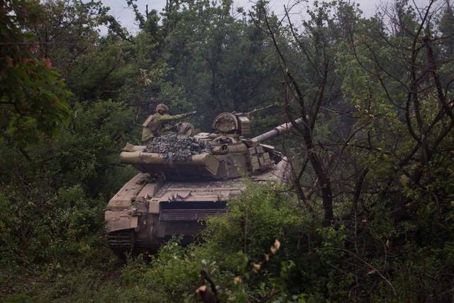 Командир штурмової роти ДУК Правий сектор Дмитро Коцюбайло, друг Да Вінчі: Мене вразили батареї Градів, які чітко били по нас з території Росії 02