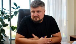 андрій,лещенко