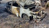 Вночі в Миколаєві спалили автомобіль кандидата в депутати від "Слуги народу" Дениса Жело. ФОТОрепортаж