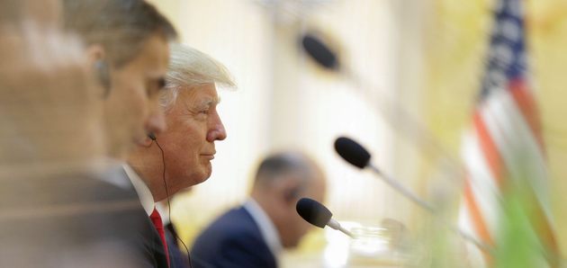 Трамп и Дуда обсудили ситуацию в Украине и белорусско-российские учения Запад-2017 01