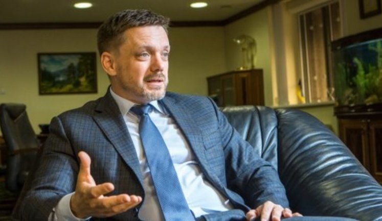 Кабмін виділив 30 мільярдів державній компанії, яку очолив скандальний банкір Мецгер