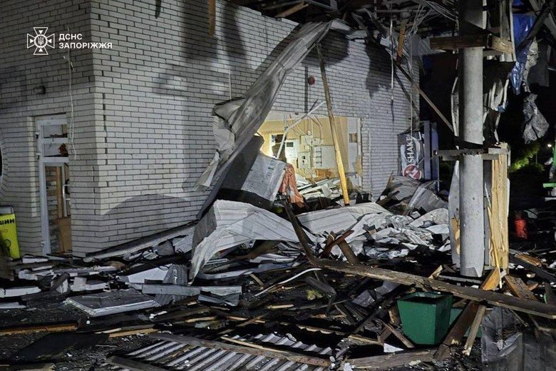 Russia attacked a petrol station in Zaporizhzhia: two people were injured