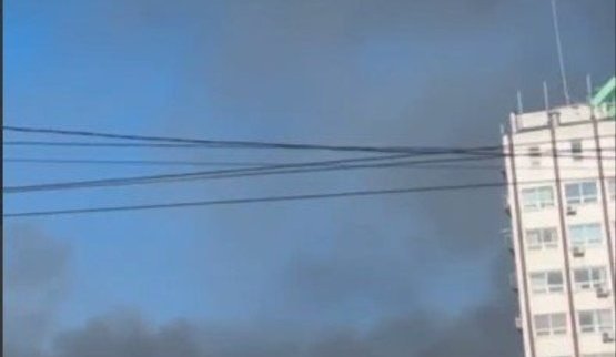 Пожежа в районі Почайної в Києві: залучено гелікоптери ДСНС