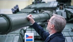 Чехія готується передати Україні нові танки