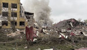 Масовані обстріли Донеччини: під ударом Краматорський і Бахмутський райони. ФОТО