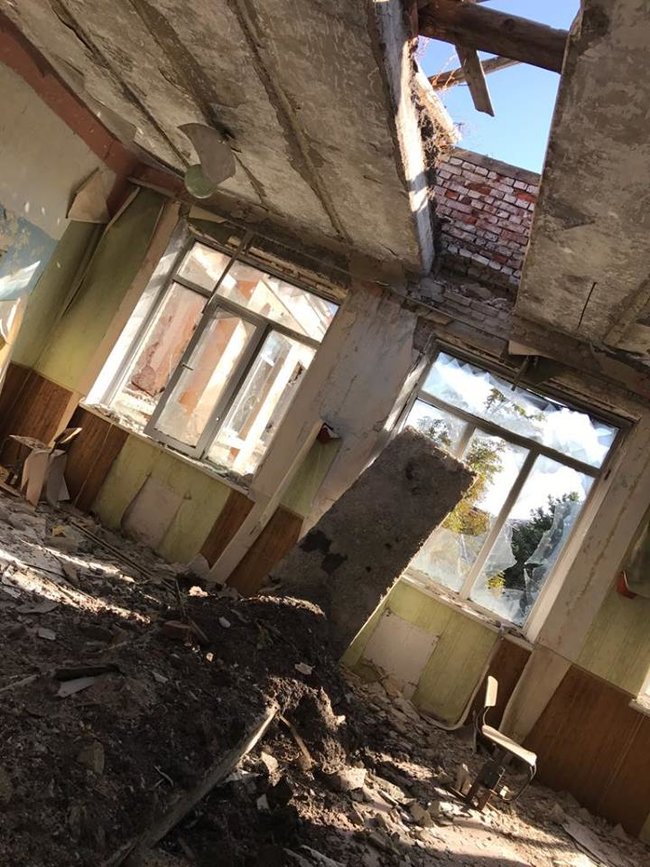 Жизнь в мертвых Песках под Донецком 09