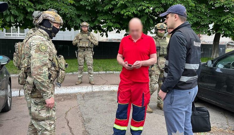 Організували корупційну схему ухилення від військової служби: Затримано злочинне угруповання медиків на Чернігівщині, - Нацполіція. ВІДЕО+ФОТОрепортаж