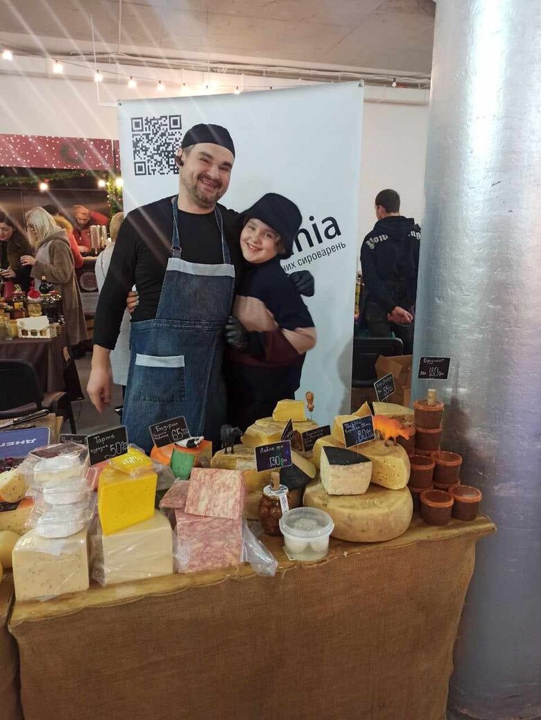 Танюш, ну я ж не збираюся помирати, за Україну треба жити! – загиблий бойовий медик Юрій Антонов 20