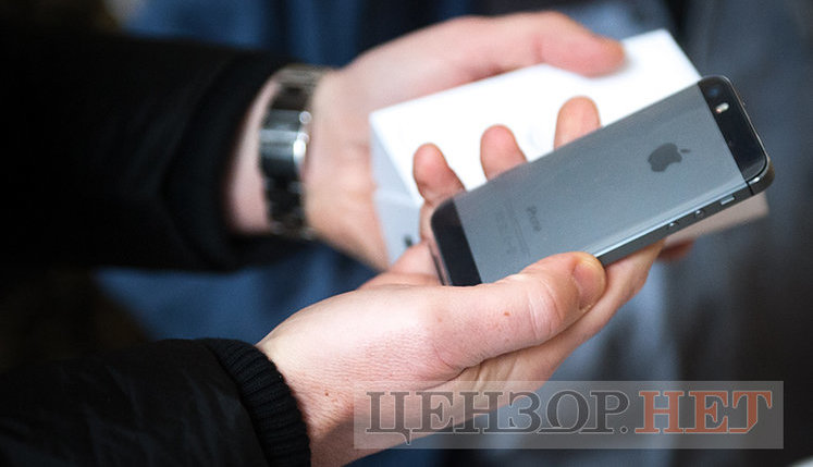 Куди йде конфіскат: дорогі речі роздають задарма