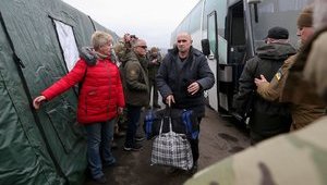 ОП проявляет полное равнодушие к судьбе освобожденных из плена украинцев: они до сих пор не получили обещанные 100 тыс., многим негде жить, - Бутусов