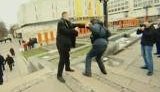 Охрана Ющенко побила журналиста, который пытался снять прибытие вождя на съезд НУ. ВИДЕО.