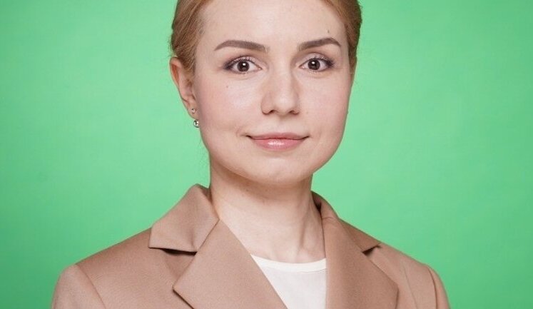 Не спростуєте - ви йдете у відставку. Спростуєте - я складу мандат, - нардепка Радіна міністру Резнікову щодо закупівель "зимових" курток