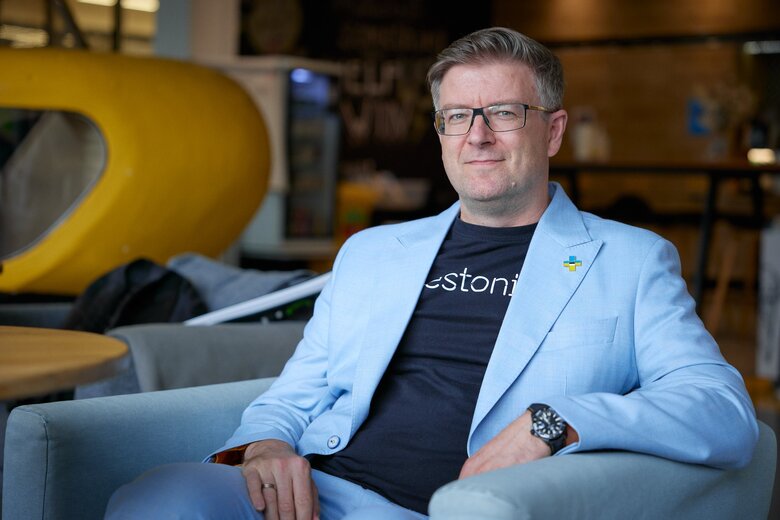 Посол Естонії Каймо Кууск: Ми були надзвичайно щасливі, коли ви збили ракету Кинджал над Києвом. Це був прямо рок-н-рольний момент! 01 Посол Естонії Каймо Кууск: Ми були надзвичайно щасливі, коли ви збили ракету Кинджал над Києвом. Це був прямо рок-н-рольний момент! 01