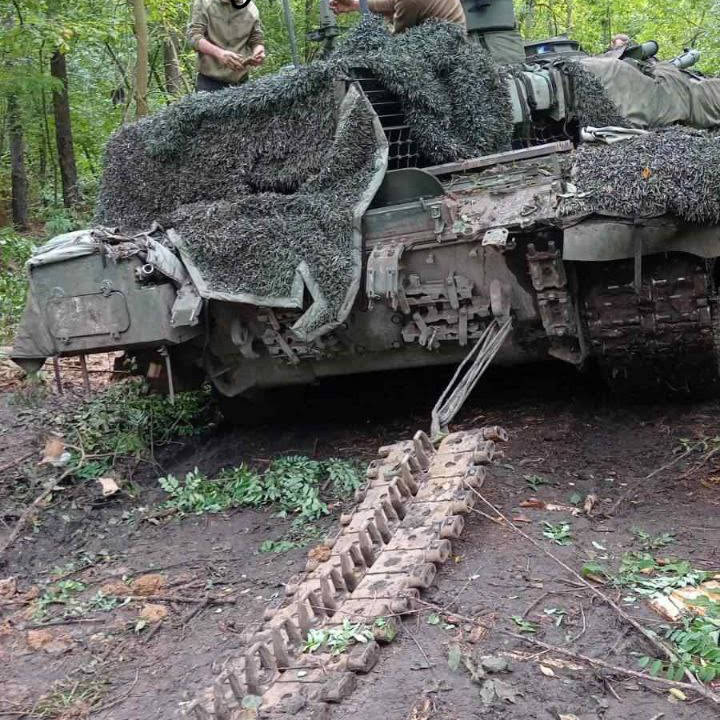 На Харківщині ЗСУ захопили елітний російський танк Т-90М Прорив вартістю до $5 млн 17