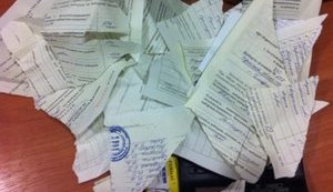 Братья Капрановы призвали уничтожать листы опроса Зеленского: "Полиции объясните, что прекратили незаконную агитацию"