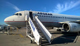 Греческая авиакомпания Aegean Airlines приостанавливает полеты в Украину