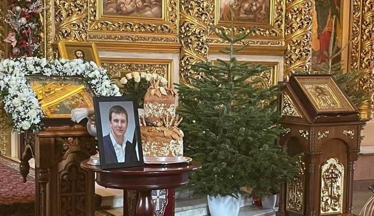 С убитым почти 6 лет назад водителем BlaBlaCar Позняковым простились в Киеве. ФОТОрепортаж