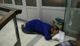 Мішки з бюлетенями і люди, що сплять на підлозі: здача протоколів голосування на позачергових виборах у Раду. ФОТОрепортаж