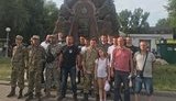 Активисты движения "Достоинство Нации" установили памятный знак "Защитникам Украинской Государственности"
