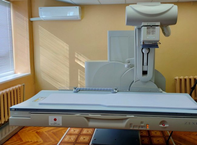 Японія передала до військового госпіталю в Ірпені стаціонарний рентгенівський апарат 02