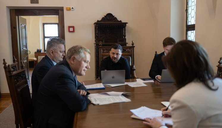 Zelenskyy and Vučić held talks: they discussed bilateral relations and resumption of negotiations on free trade area