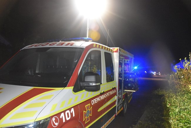 Вследствие непогоды обесточены 43 населенных пункта в трех областях Украины, - ГСЧС 02