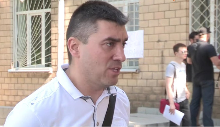 Активисты выступают против дерибана имущества "Общества содействия обороне". ВИДЕО
