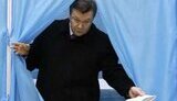 Как голосовал Янукович. ФОТОрепортаж.