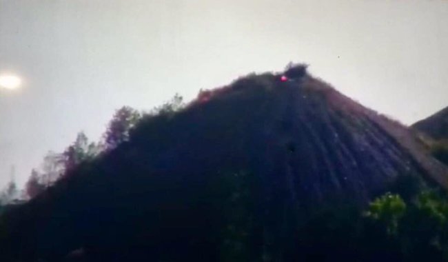 Одна птичка – один ВОП террористов: бойцы 53 бригады уничтожили опорник врага на терриконе под Горловкой 02 Одна птичка – один ВОП террористов: бойцы 53 бригады уничтожили опорник врага на терриконе под Горловкой 02