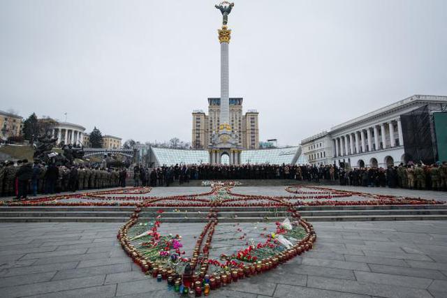 майдан порошенко марш память евромайдан достоинства