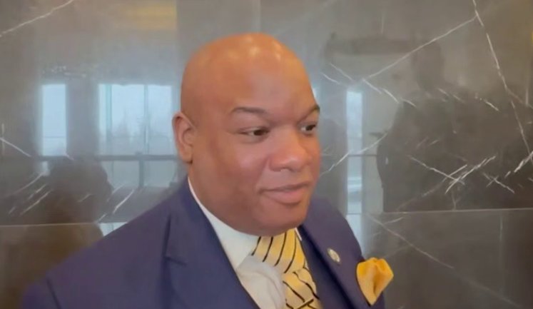 Духовный советник Трампа Бернс прибыл в Киев: "Ситуация в Украине ужасная из-за действий России"