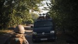 NAUDI передала немецким волонтерам авто для эвакуации мирных жителей: они уже работают в Славянске. ФОТОрепортаж
