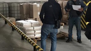 Ділки виготовляли в Києві підроблений антисептик, його закуповувала КМДА. ФОТОрепортаж