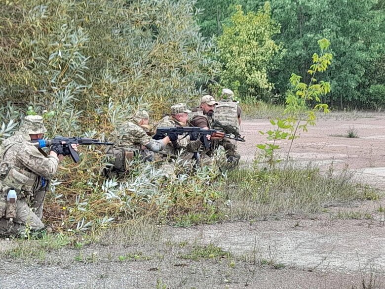 Подразделения Сил теробороны наращивают боевые возможности в районе ответственности Командования Объединенных Сил ВСУ 04