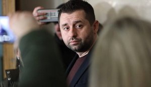 Арахамія підтримав Хмару та Сибігу