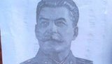 "Верните НКВД и колбасу по 2.20" - в Донецке прошел перформанс по случаю годовщины смерти Сталина