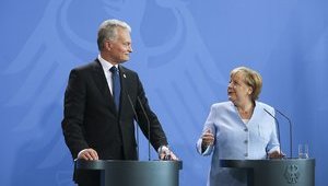 Лідери Німеччини і Литви заявили про необхідність збереження санкцій проти Росії