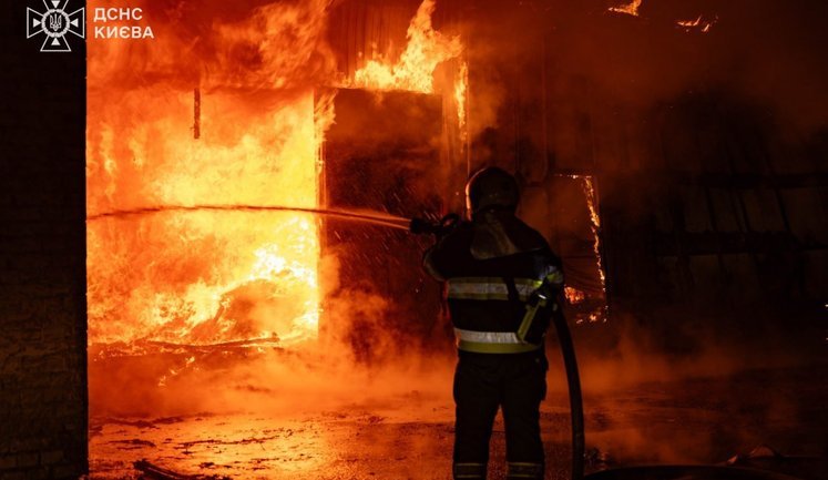Consequences of Russia’s ballistic missile attack on Kyiv: warehouse has burnt down and there is damage. PHOTOS