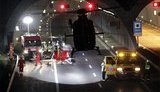 В Швейцарии в страшной аварии разбился автобус с детьми: погибли 28 человек. ФОТОрепортаж