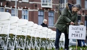 "Россия лжет и затягивает процесс": Родственники погибших в катастрофе МН17 выступили на суде