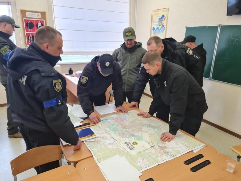 Катування, зґвалтування, тортури над жінками і дітьми, - звірства російських окупантів на Київщині розслідують 150 слідчих 04 Катування, зґвалтування, тортури над жінками і дітьми, - звірства російських окупантів на Київщині розслідують 150 слідчих 04