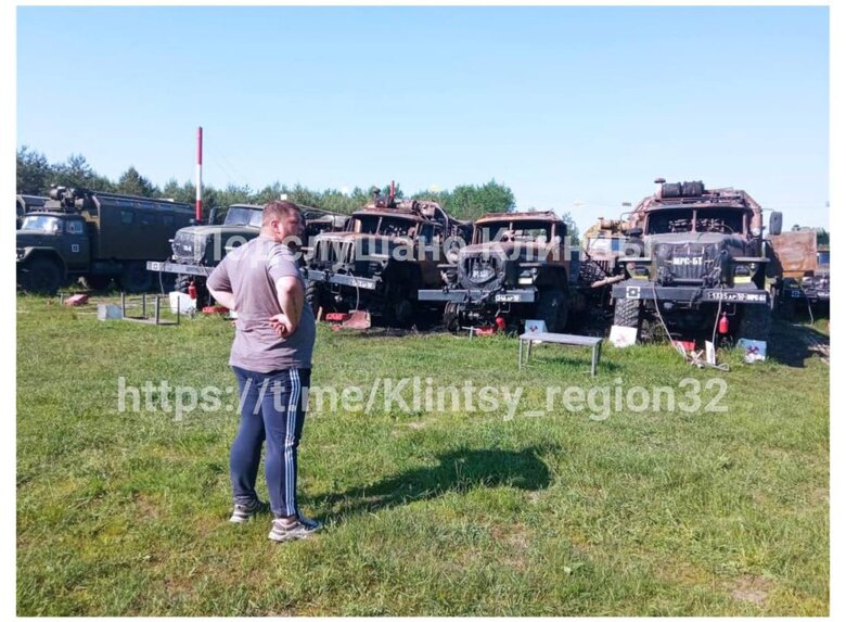 Powerful explosions thundered in Russian Klintsy: Burning military unit 05