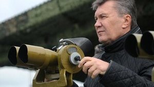 Межгалактический Янукович и Playboy для Рыбака. Дайджест за неделю в курьезах, анекдотах и жабах