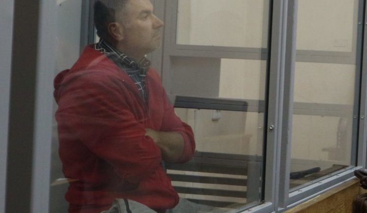 Нападавший на судью Дячука оказался его знакомым сторожем: "Я з Дячуком випиваю з 2005 року, він підходить: "Когда уберешь мусор?"